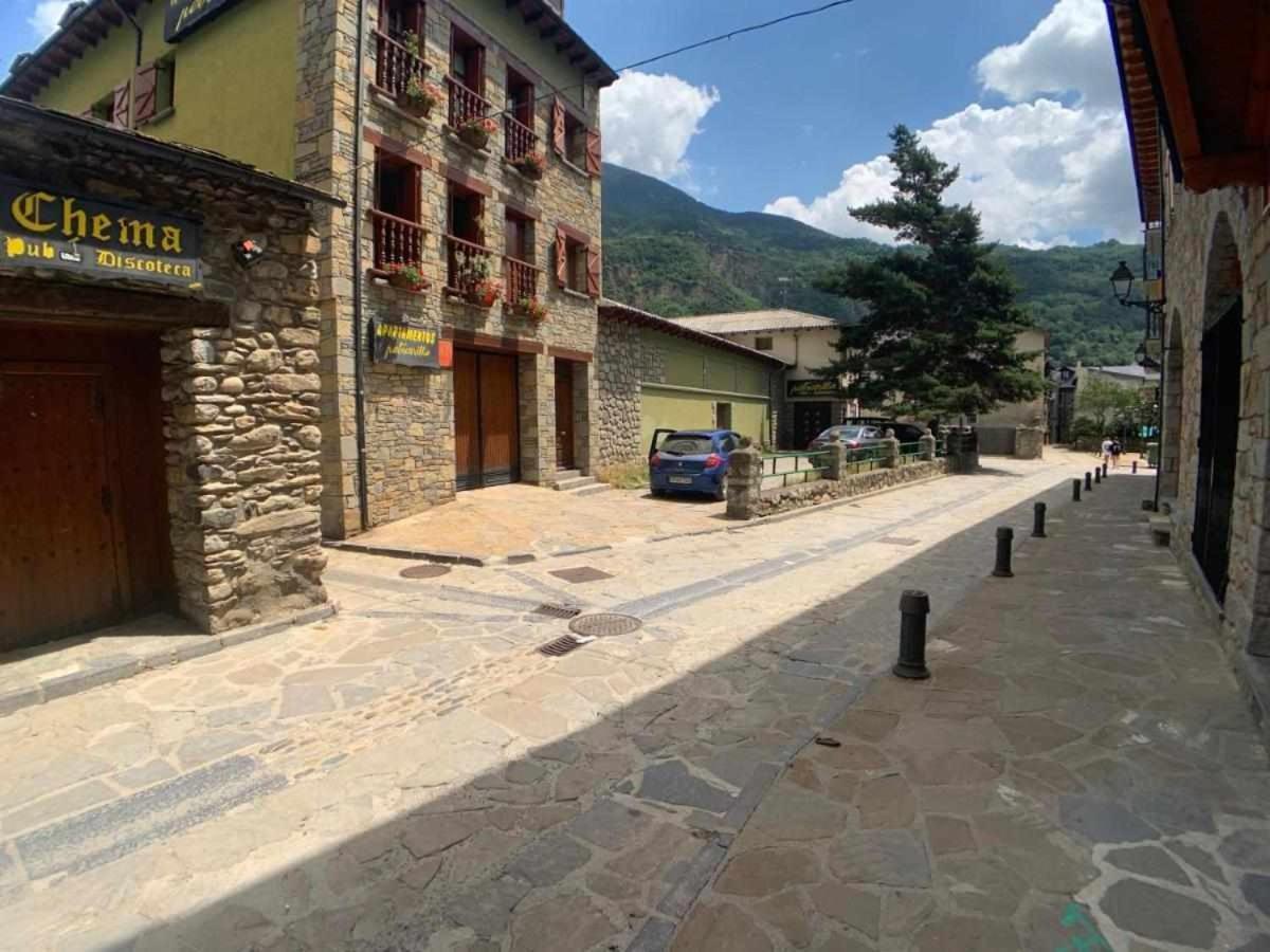 Otium Apartamentos Borda Siete Benasque Exterior foto